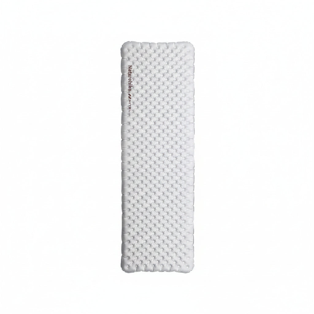 Naturehike air cushion with specifications on a gray background